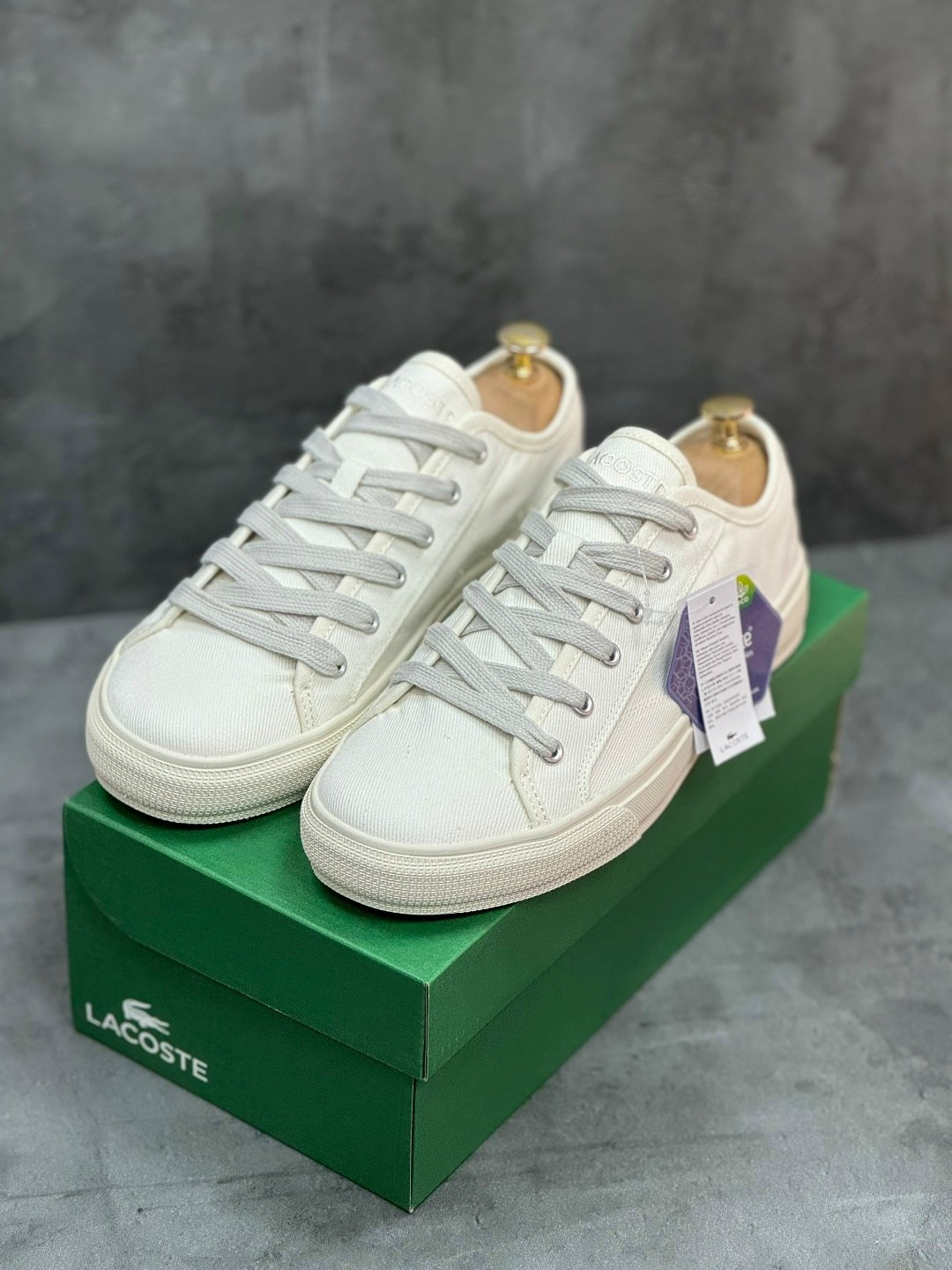 ,кроссовки lacoste,кеды lacoste,белые кеды лакост,кеды lacoste женские