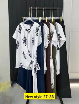 Костюм