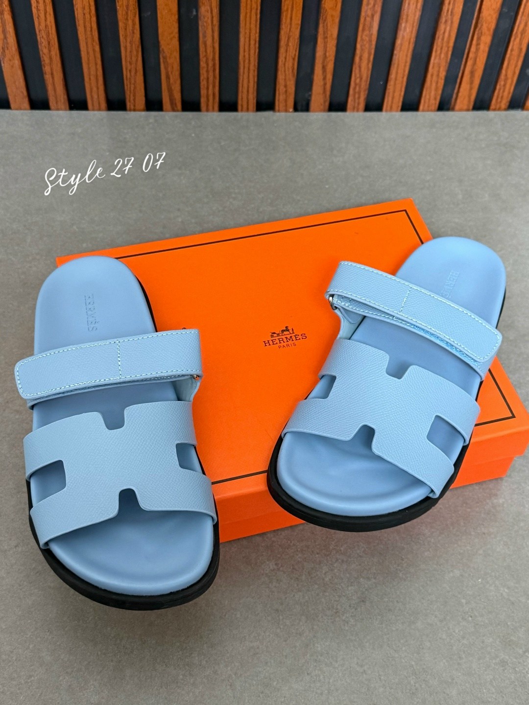 hermes шлепанцы,сандалии hermes,шлепки эрмес,тапочки hermes,