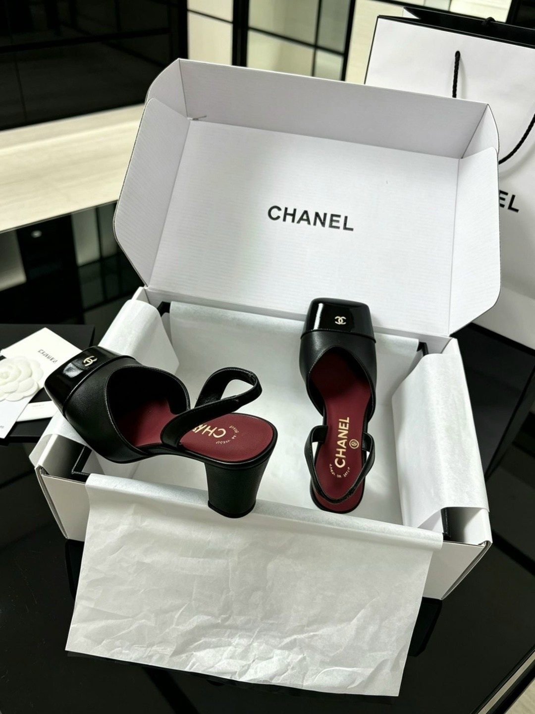 туфли chanel,босоножки chanel,босоножки шанель бежевые,кожаные бежевые босоножки chanel арт. 3c4n7,кожаные бежевые босоножки chanel