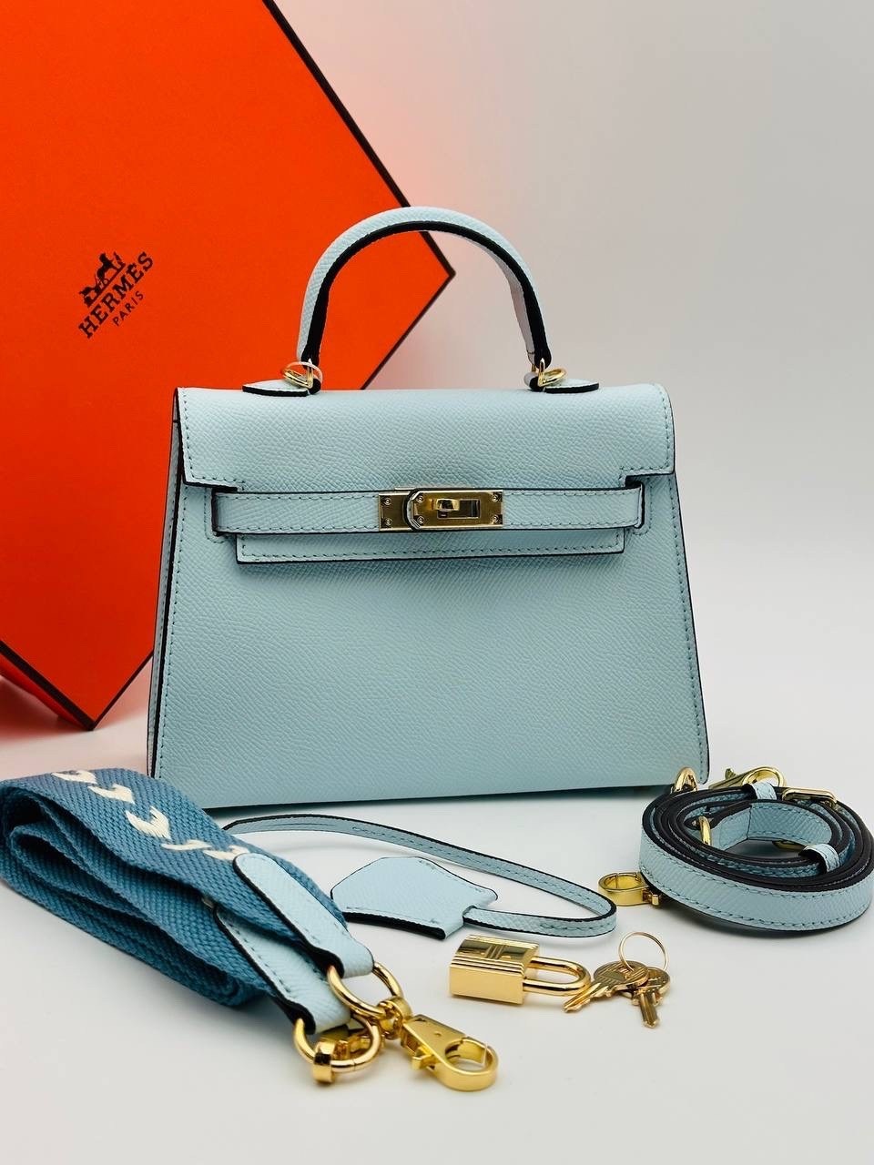 hermes сумка,женская сумка hermes,сумка hermes kelly,сумочка хермес мини,hermes сумка на плечо