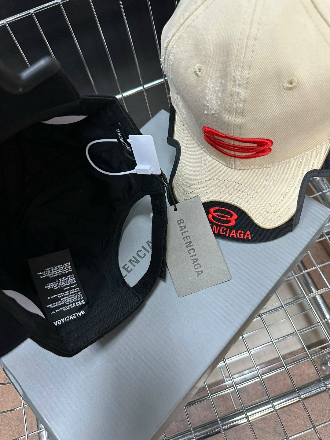 бейсболка balenciaga,кепка balenciaga кепка,кепка balenciaga,кепка баленсиага,кепка бейсболка balenciaga