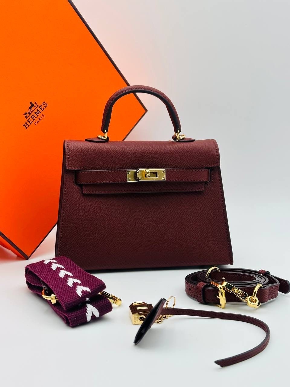 hermes сумка,женская сумка hermes,сумка hermes kelly,сумочка хермес мини,hermes сумка на плечо