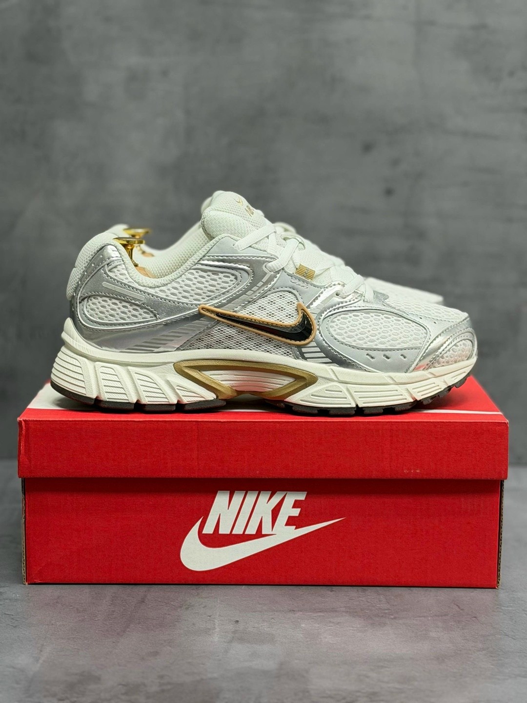кроссовки nike,кроссовки,кроссовки женские мужские,повседневные кроссовки,кроссовки v5 rnr nike
