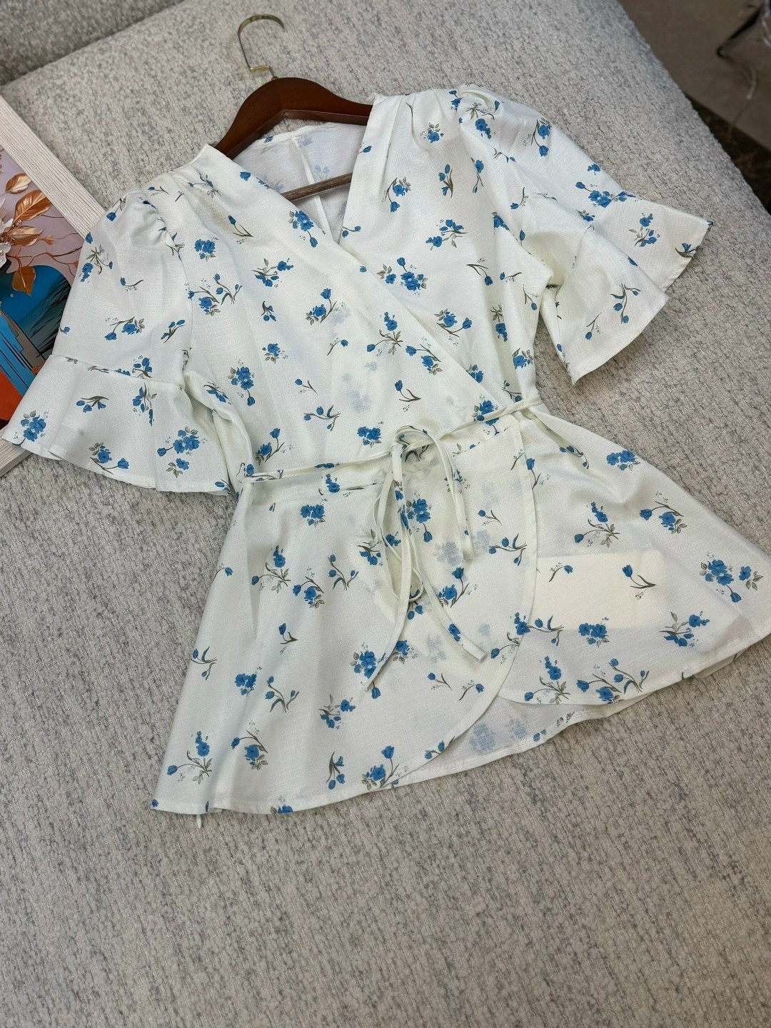 элегантные костюмы,платья,модное платье,модные наряды,нарядное платье