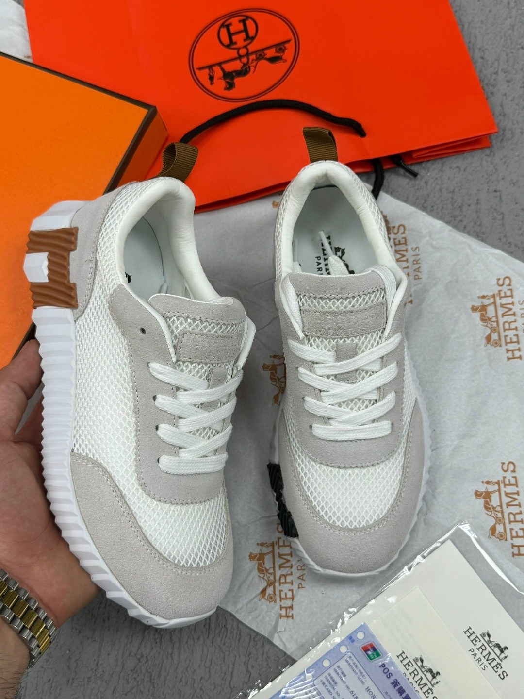 кроссовки hermes,женские кроссовки hermes,кроссовки эрмес женские,кроссовки,