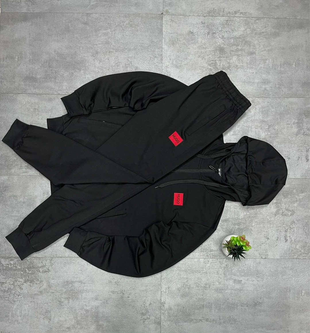 hugo boss костюм спортивный,мужские спортивные костюмы,спортивные костюмы для мужчин,спортивный костюм hugo,костюм спортивный