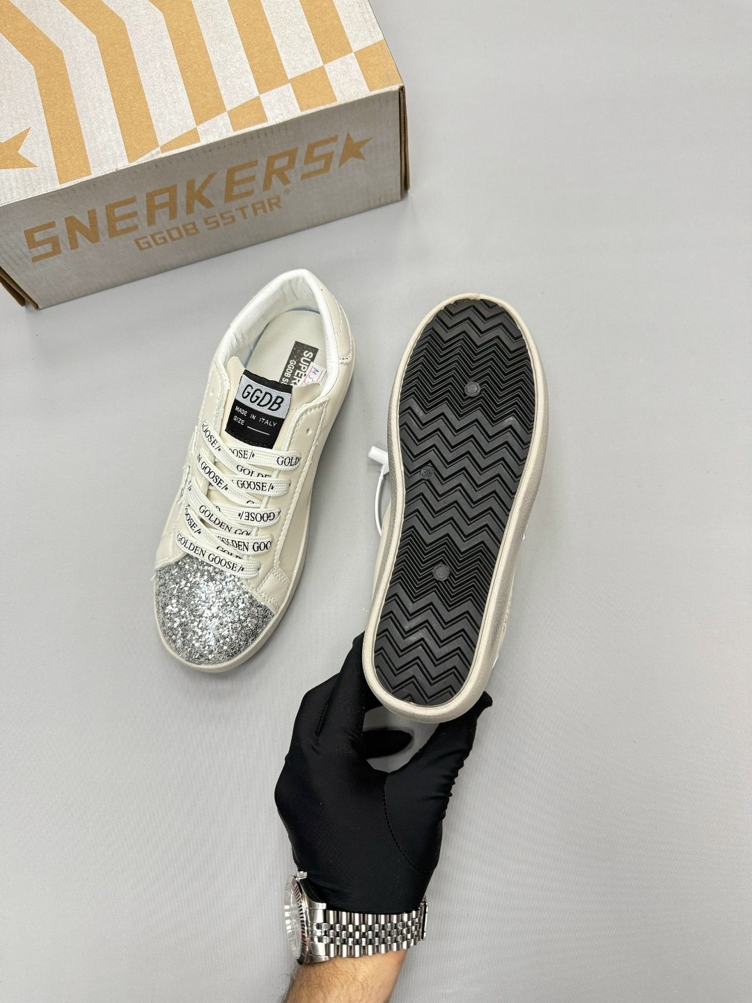 ,кроссовки golden goose,кеды golden goose,golden goose super star,голден гус кеды