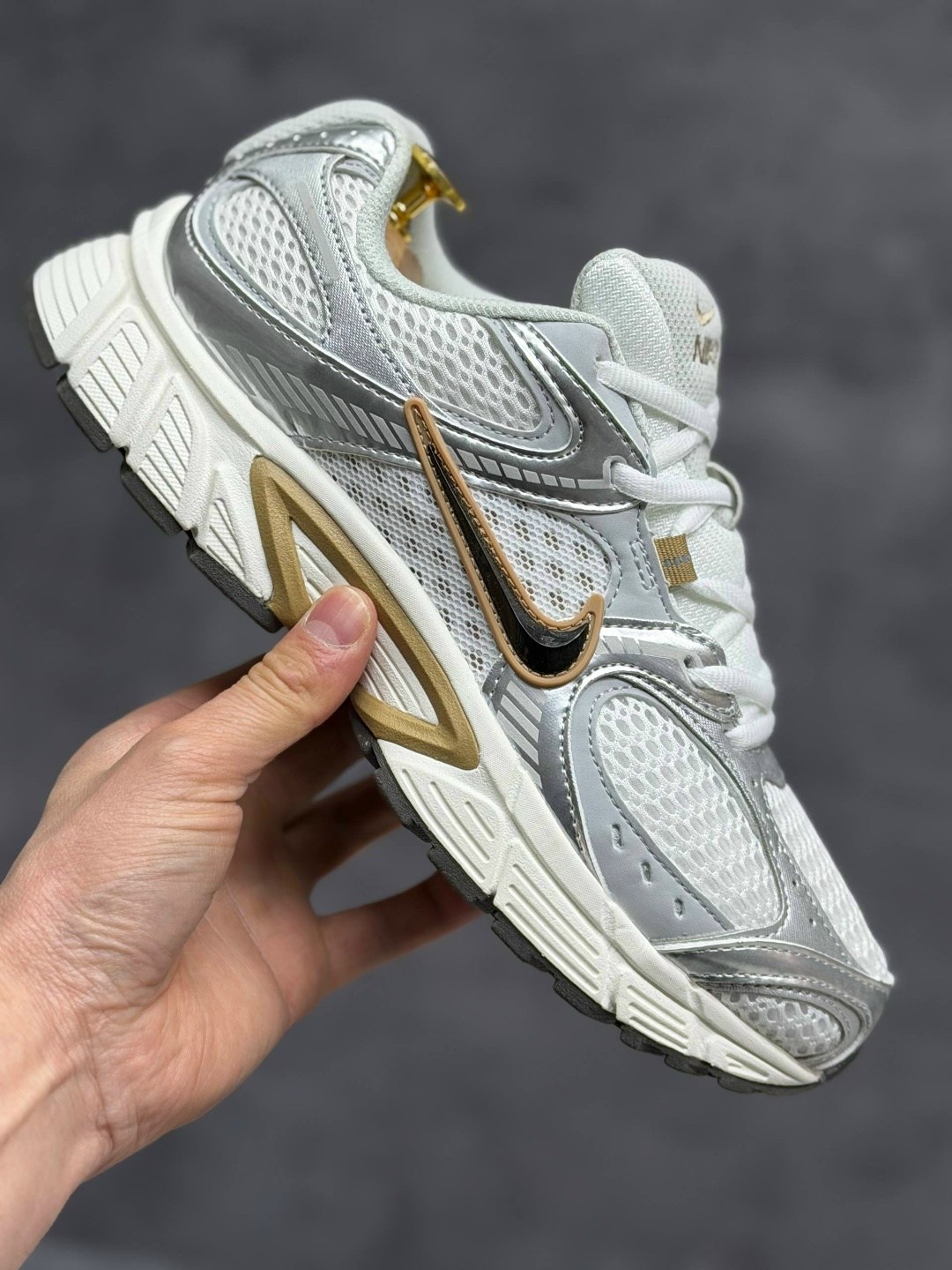 кроссовки nike,кроссовки,кроссовки женские мужские,повседневные кроссовки,кроссовки v5 rnr nike