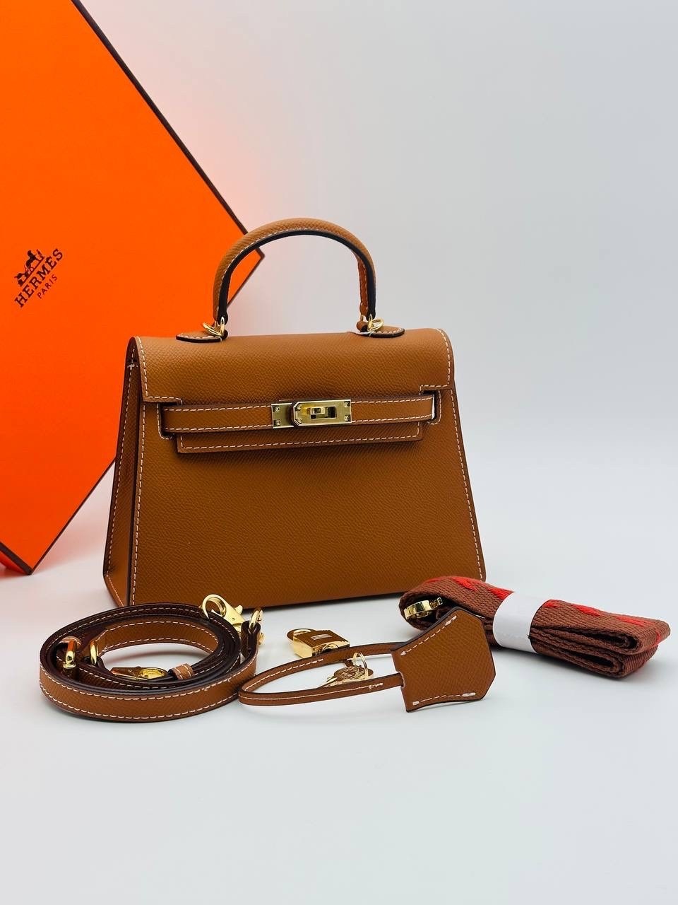 hermes сумка,женская сумка hermes,hermes сумка на плечо,сумка kelly hermes,hermes сумка кросс-боди