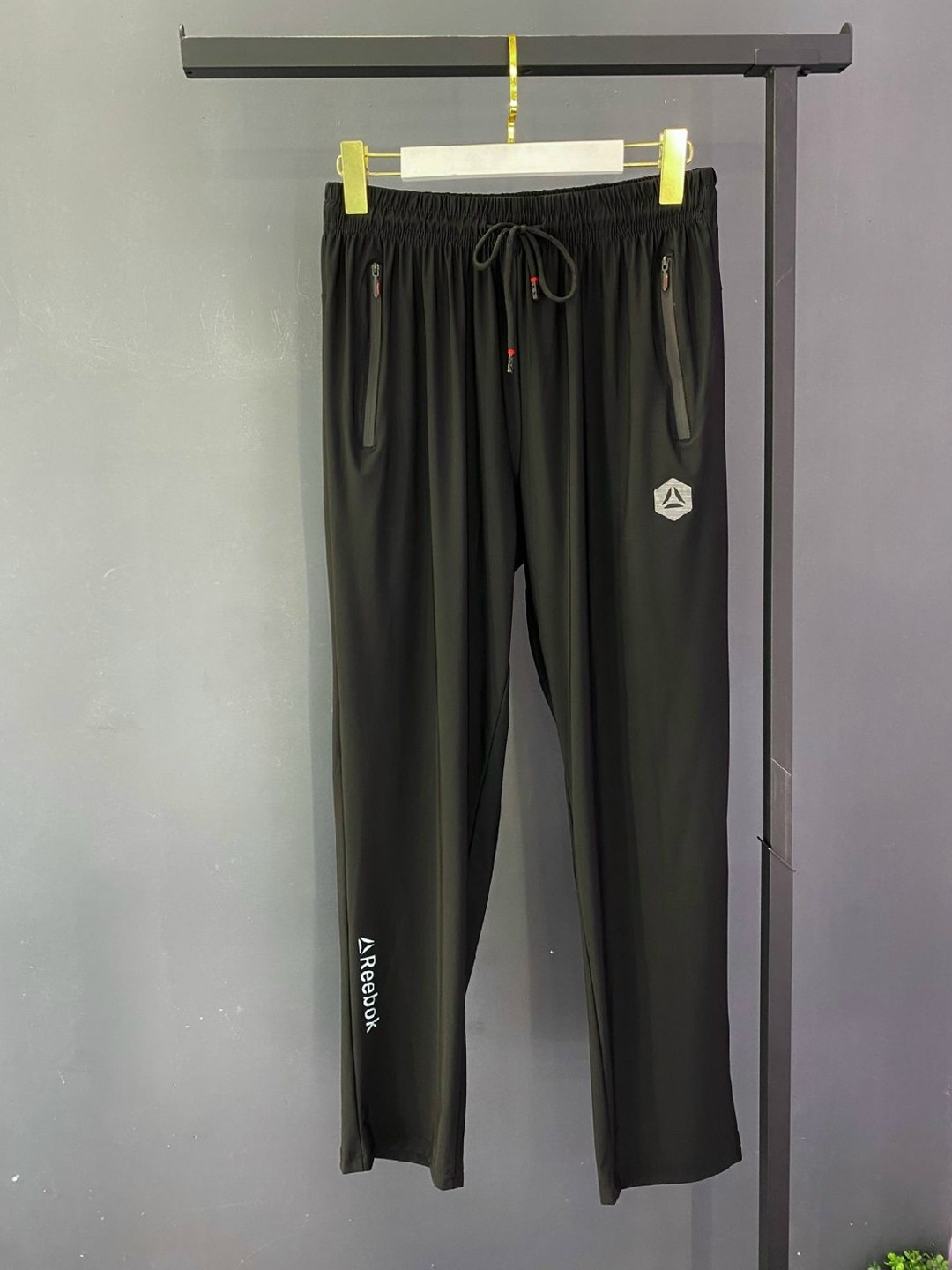 adidas мужские спортивные штаны,мужские спортивные брюки adidas из хлопка,брюки мужские adidas,брюки спортивные adidas,спортивные брюки
