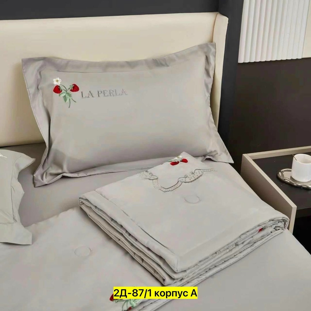 комплект постельного белья la perla,комплект постельного белья с готовыми одеялами,комплект постельного белья с одеялом blumarine,комплект одеяло,комплект постельного белья