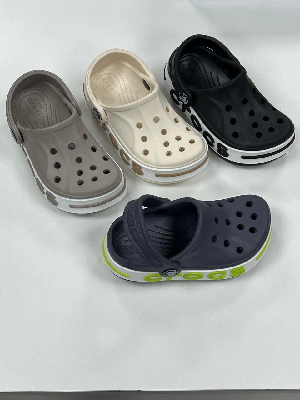 сабо crocs мужские серые летние,сабо кроксы летние bayaband clog crocs цвет пепел,сабо кроксы crocs sarah clog crocs цвет светло-коричневый, белый,crocs сабо,сабо кроксы летние bayaband clog crocs 328