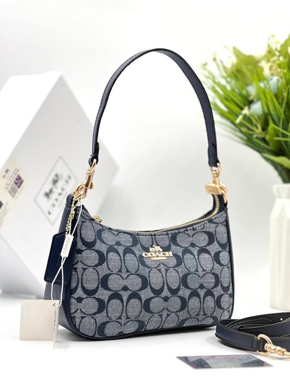 coach сумка на плечо,женская сумка coach,сумка,coach teri shoulder bag in signature canvas,coach handbag