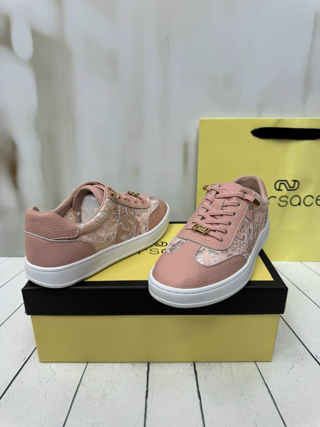 ,кеды гуччи женские бежевые,кроссовки женские gucci,женские кроссовки,кеды женски