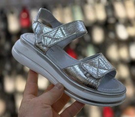 Босоножки