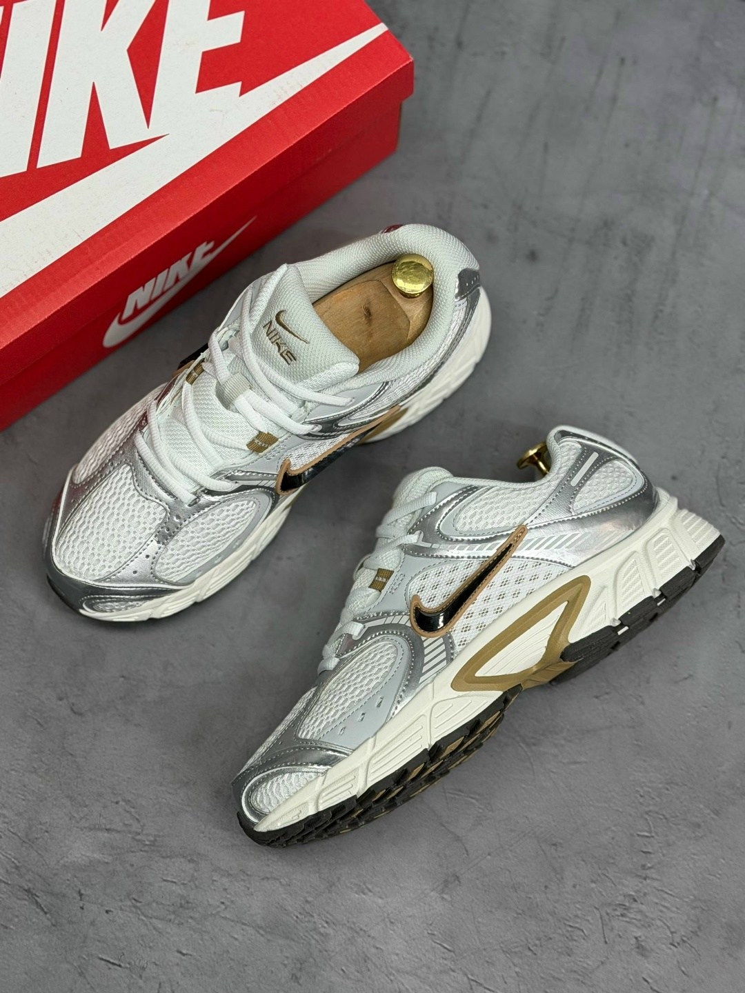 кроссовки nike,кроссовки,кроссовки женские мужские,повседневные кроссовки,кроссовки v5 rnr nike
