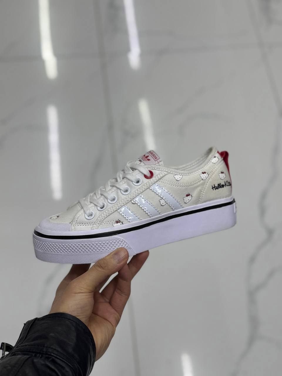 ,кроссовки адидас с хеллоу китти,кроссовки converse hello kitty x chuck taylor all star low white,адидас хеллоу китти,adidas hello kitty