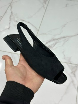 Босоножки