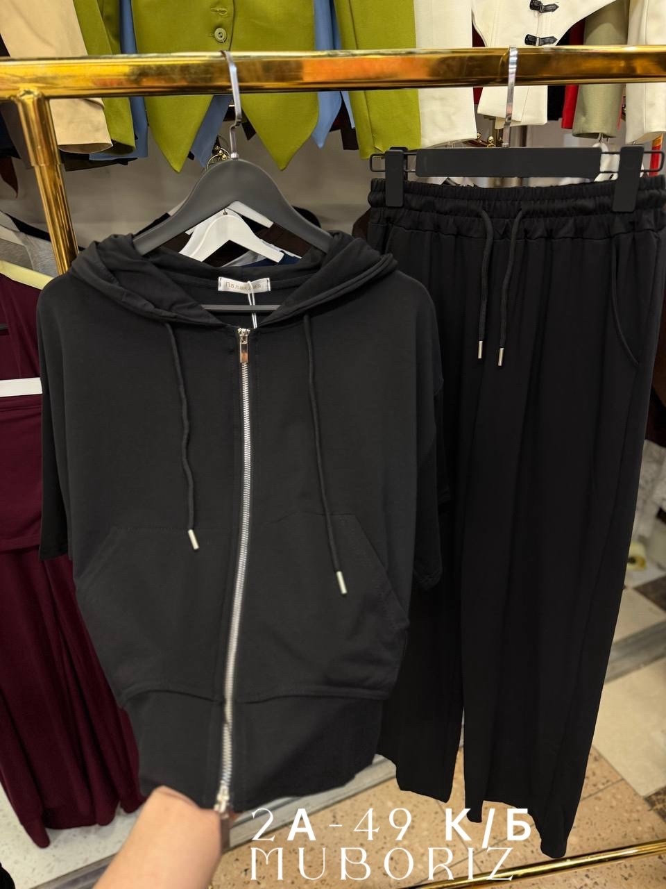 спортивный костюм brunello cucinelli,костюм спортивный,женские спортивные костюмы,женские костюмы,костюм