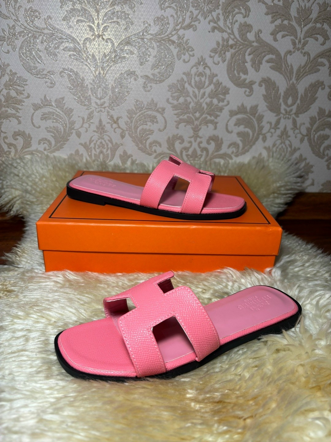 шлепки hermes oran,шлепанцы hermes,,шлепки hermes женские,шлепки гермес