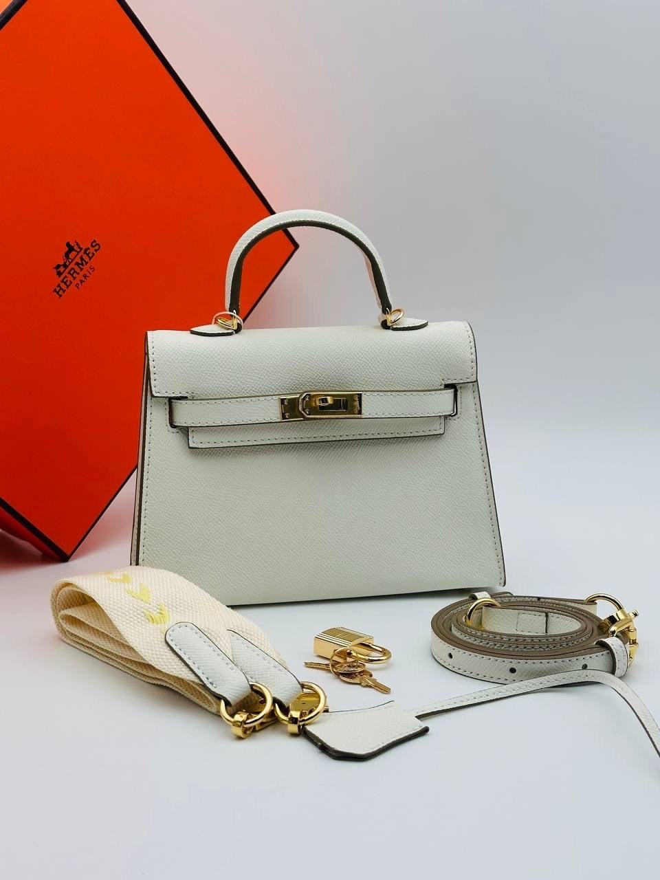 hermes сумка,женская сумка hermes,hermes сумка на плечо,сумка kelly hermes,hermes сумка кросс-боди