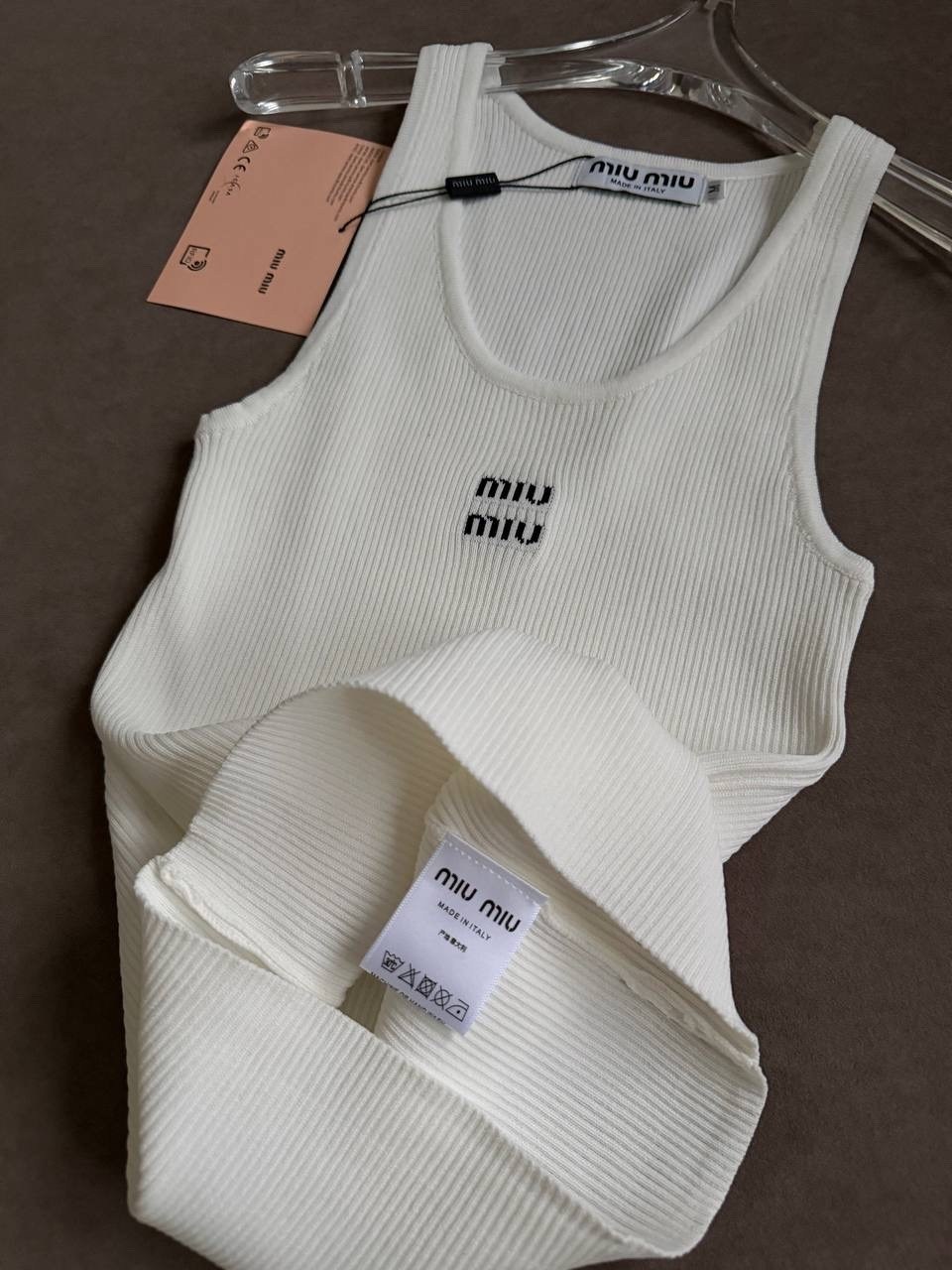 женская майка,топ женский,,белый женский топ,майка miu miu