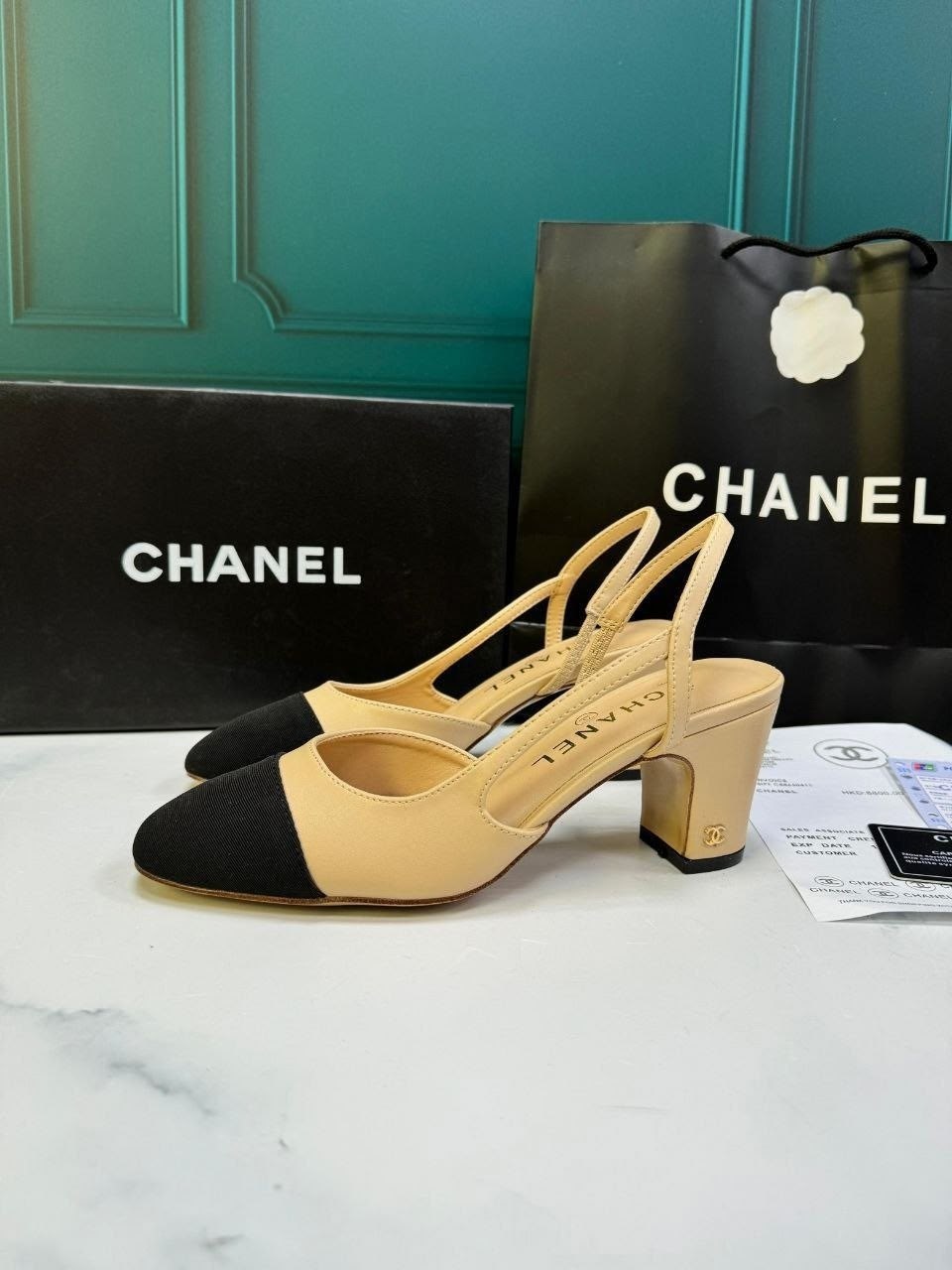 босоножки chanel,туфли chanel,бежевые кожаные слингбэки chanel на высоком каблуке,chanel бежевые кожаные туфли для женщин,босоножки шанель бежевые