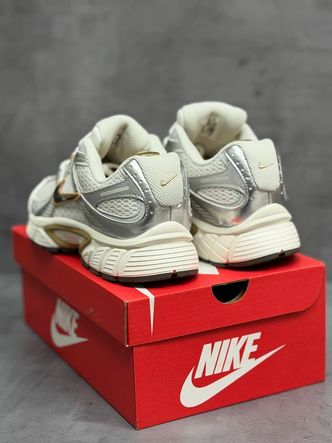 кроссовки nike,кроссовки,кроссовки женские мужские,повседневные кроссовки,кроссовки v5 rnr nike