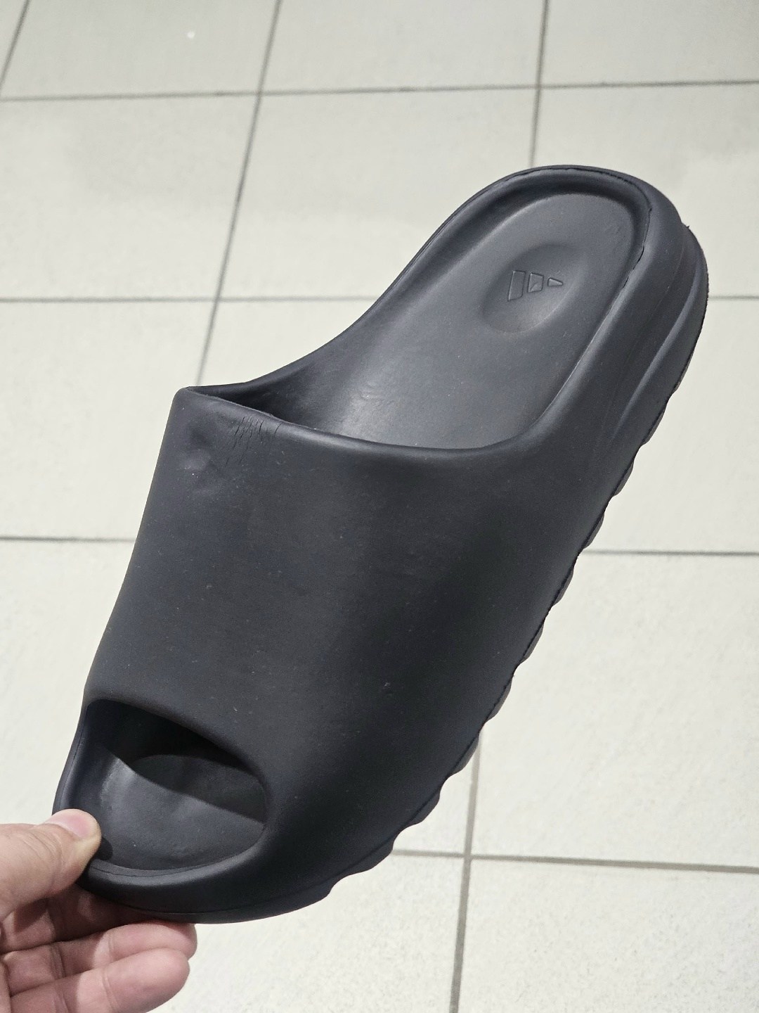 тапки adidas yeezy slide desert sand,adidas yeezy slide,шлепанцы adidas yeezy slide,шлепанцы yeezy slide,шлепанцы женские