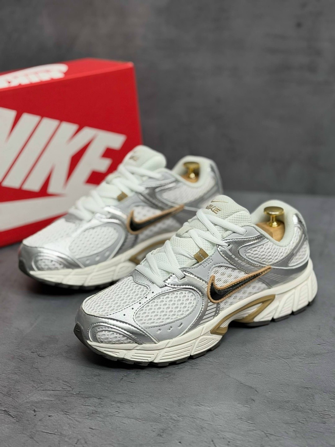кроссовки nike,кроссовки,кроссовки женские мужские,повседневные кроссовки,кроссовки v5 rnr nike