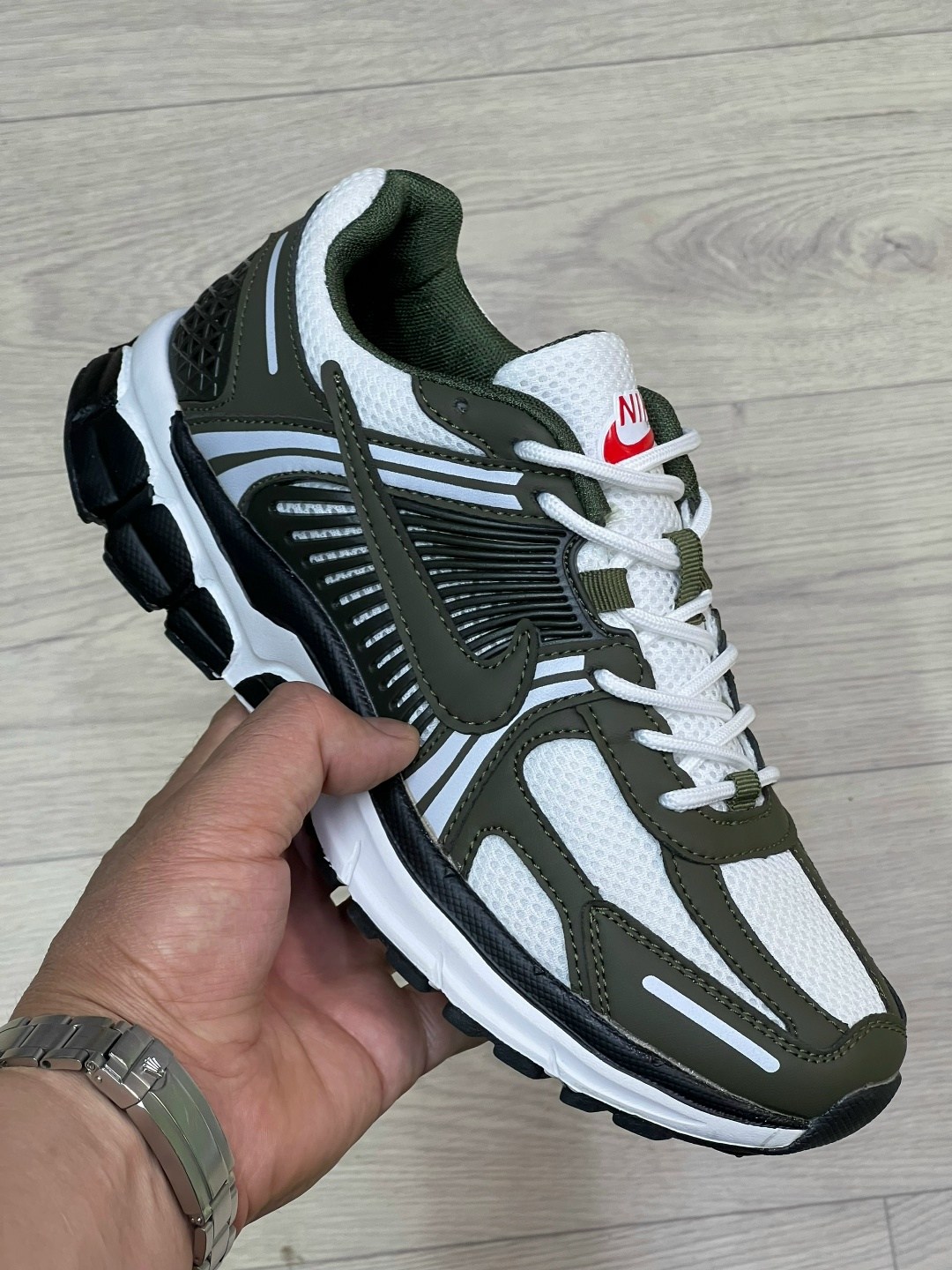 кроссовки nike air zoom vomero 5,кроссовки nike zoom vomero 5,nike кроссовки,мужские кроссовки nike,кроссовки