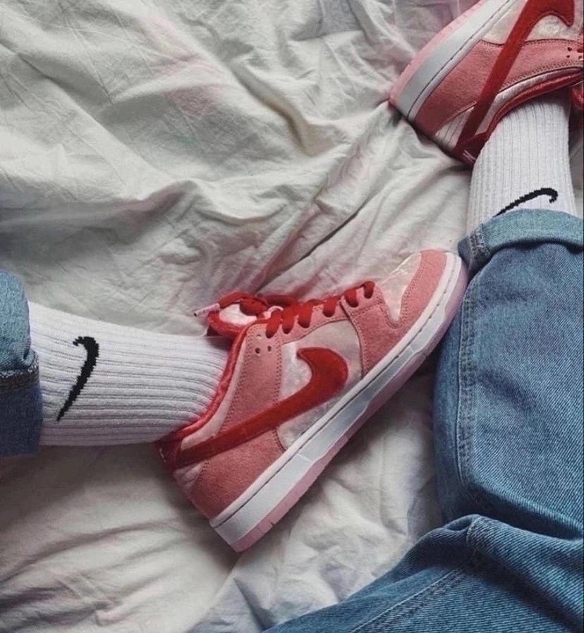 strangelove x nike sb dunk low,nike sb dunk low strangelove,nike sb dunk low,nike dunk strangelove,кроссовки найк розовые бархатные