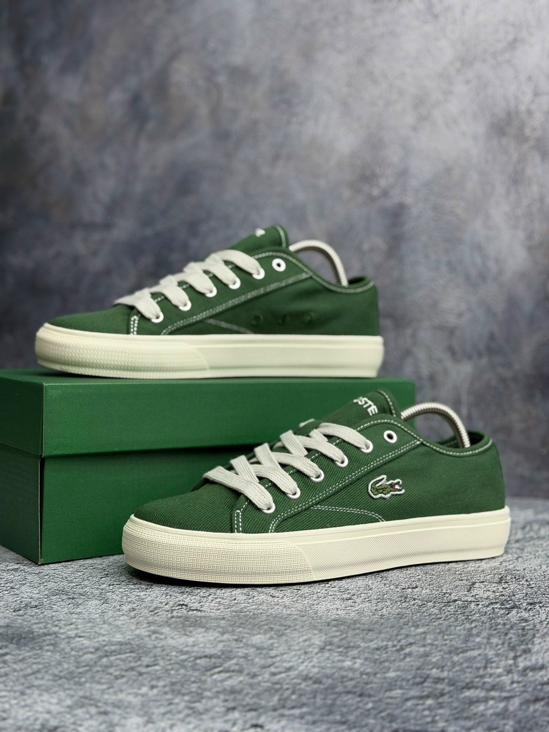 кеды lacoste,кроссовки lacoste,lacoste зеленый,зеленые кроссовки лакост,лакосте зеленый