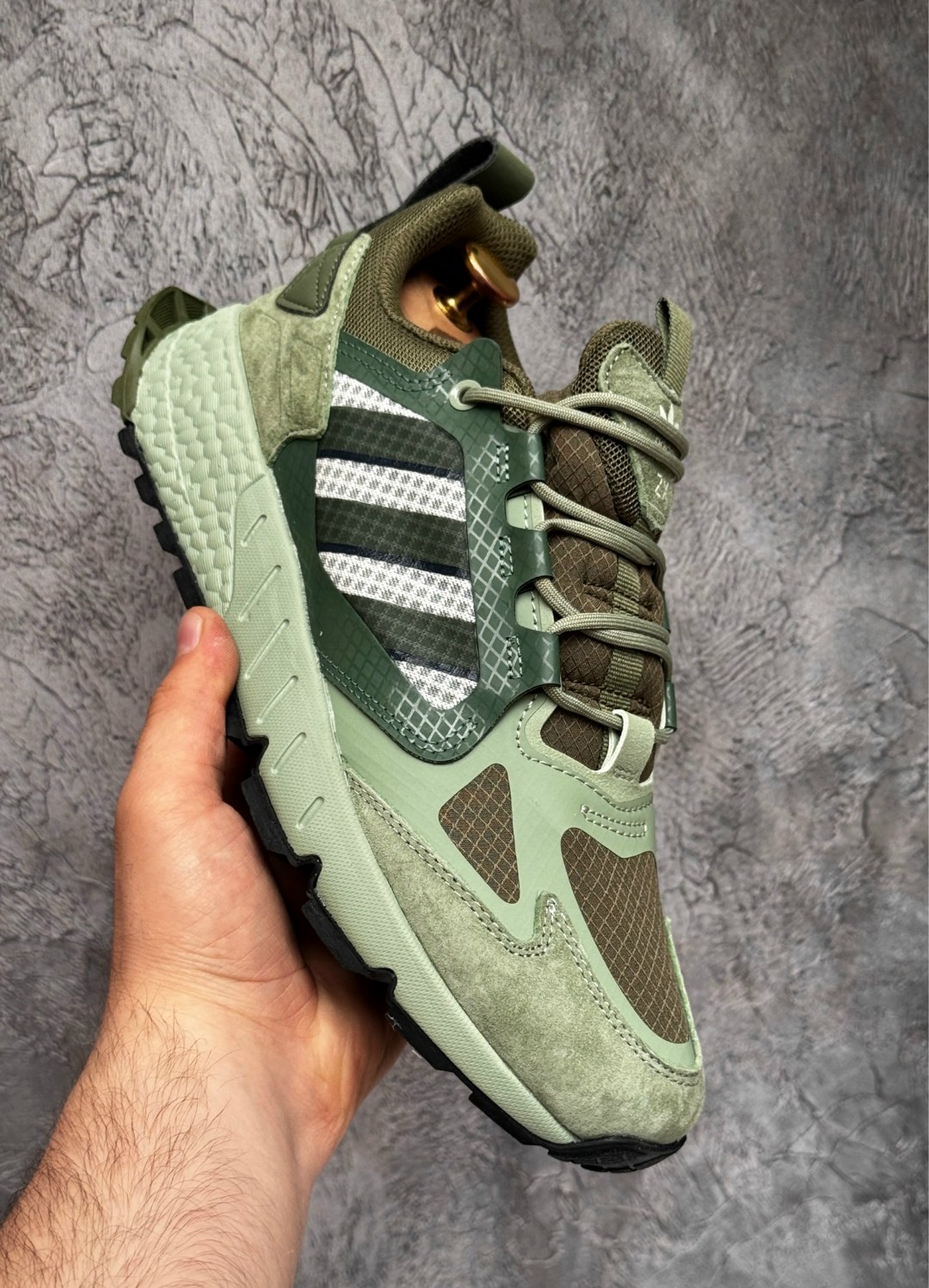 кроссовки adidas,кроссовки мужские adidas,адидас кроссовки за 11000 тысяч,кроссовки,кроссовки adidas nite jogger
