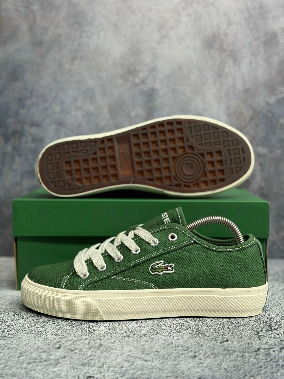 кеды lacoste,кроссовки lacoste,lacoste зеленый,зеленые кроссовки лакост,лакосте зеленый