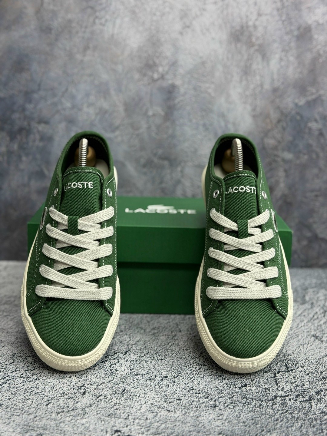 кеды lacoste,кроссовки lacoste,lacoste зеленый,зеленые кроссовки лакост,лакосте зеленый