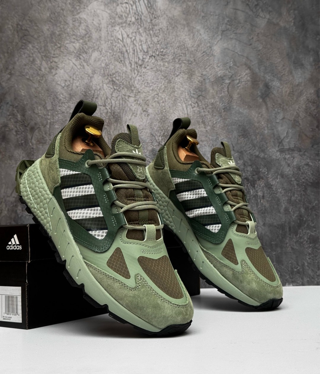кроссовки adidas,кроссовки мужские adidas,адидас кроссовки за 11000 тысяч,кроссовки,кроссовки adidas nite jogger