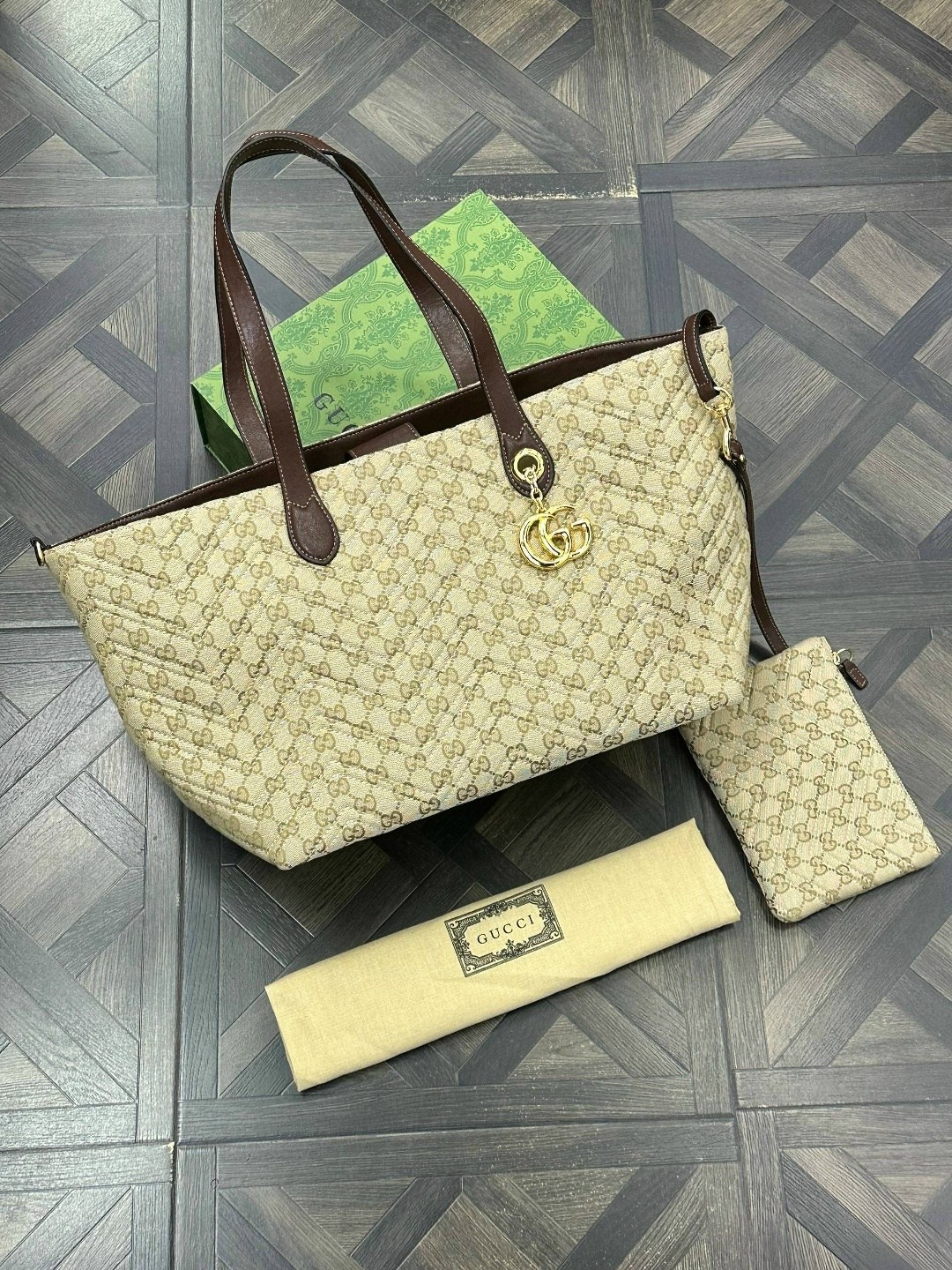 клатч gucci,женский клатч,gucci gg supreme,клатч гуччи,сумки gucci