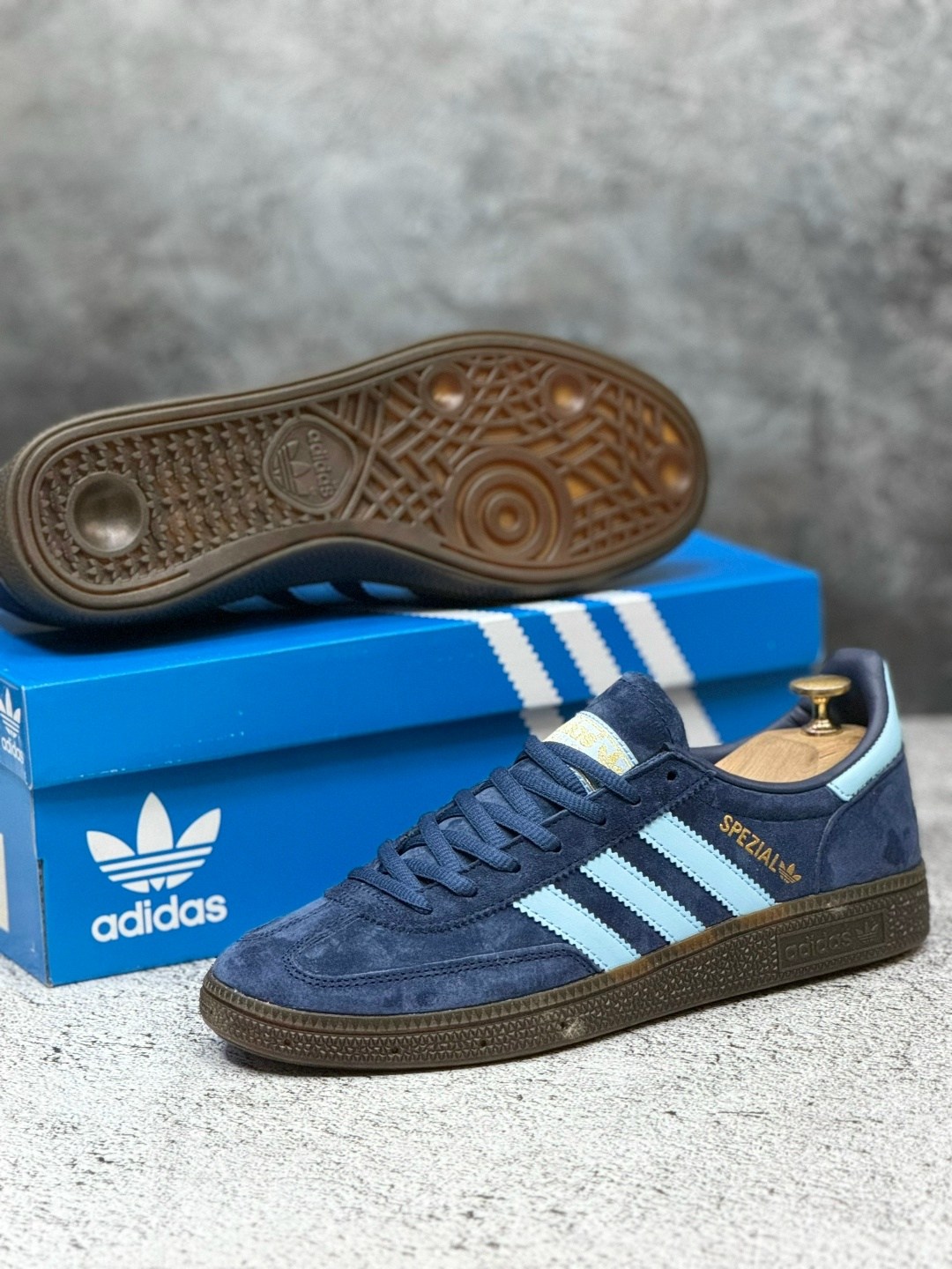 кроссовки adidas spezial,кроссовки adidas,кроссовки handball spezial adidas,adidas handball spezial,кроссовки adidas spezial мужские