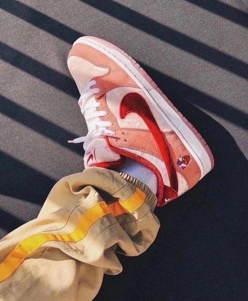 strangelove x nike sb dunk low,nike sb dunk low strangelove,nike sb dunk low,nike dunk strangelove,кроссовки найк розовые бархатные