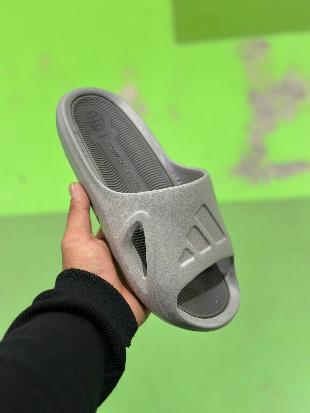 шлепанцы adidas,сланцы adidas,сланцы мужские,,шлепанцы мужские