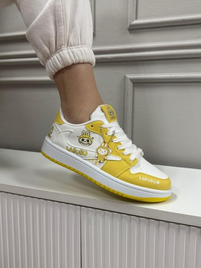 кроссовки,nike air jordan 1 mid se,кроссовки для девочек,nike air jordan 1 yellow toe black,nike air jordan 1 mid