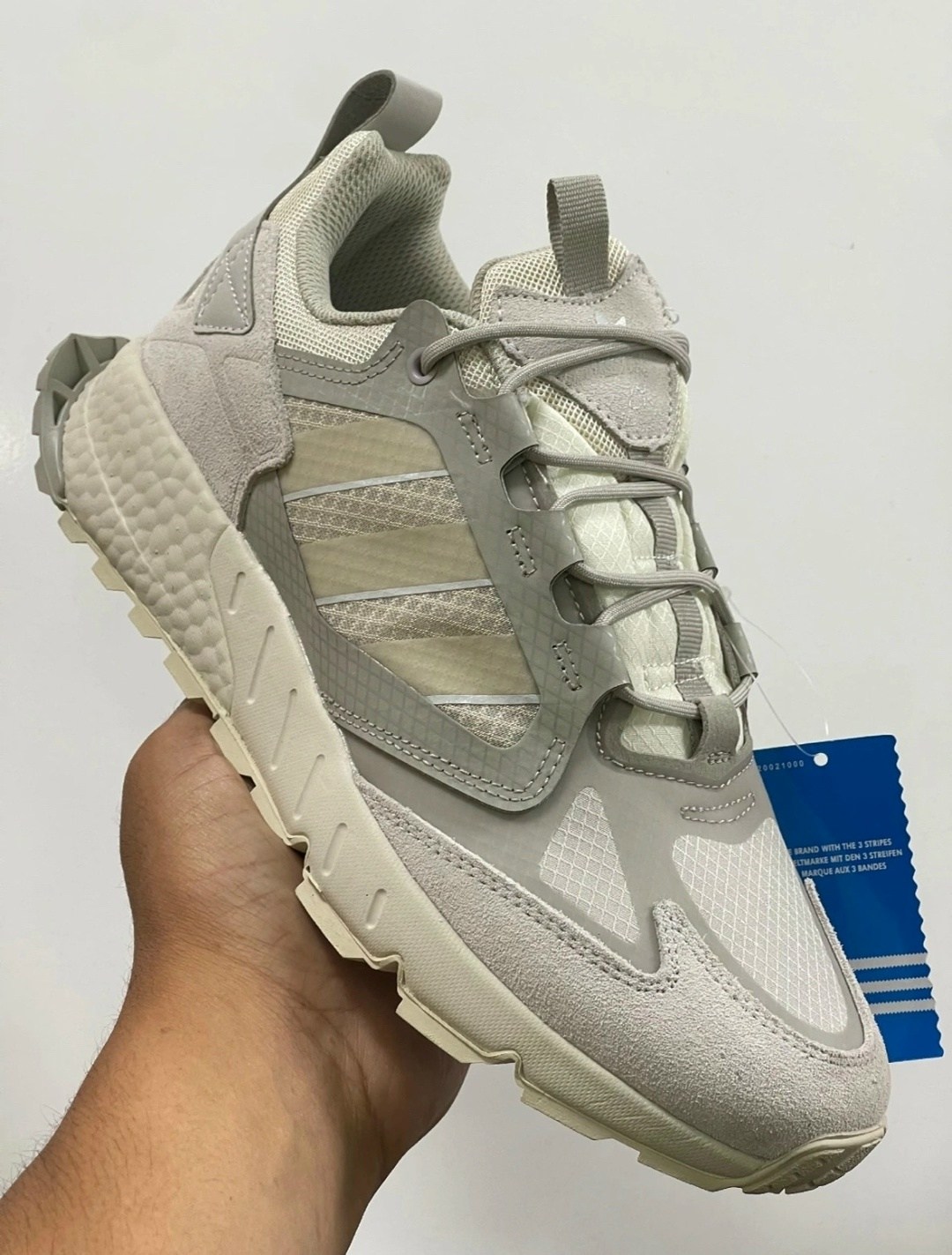 кроссовки adidas,кроссовки мужские adidas,кроссовки оригиналы ретро кроссовки adisuper adidas серый,кроссовки adidas retropy adisuper grey white,кроссовки adidas originals retropy adisuper lifestyle w