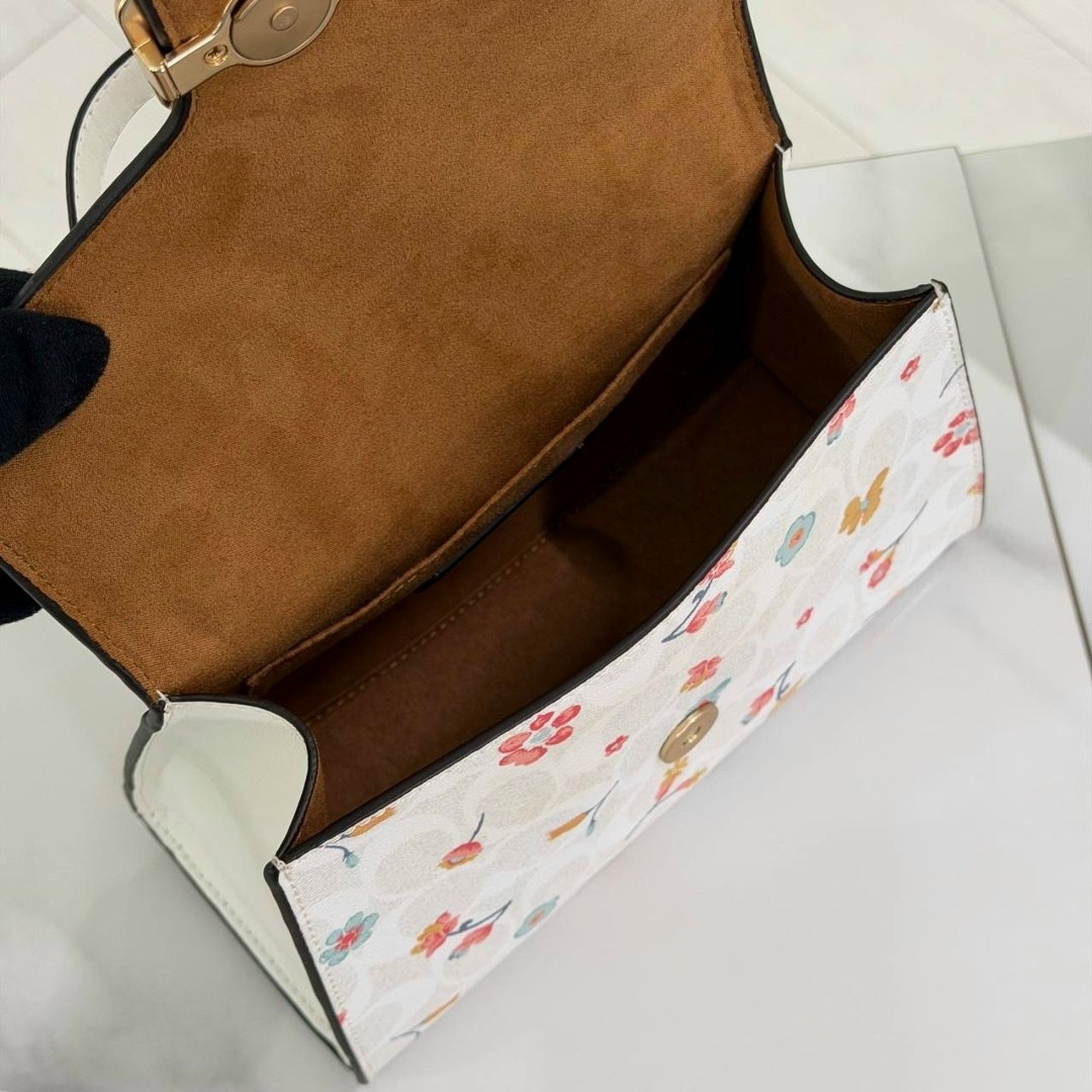 сумка coach,женская сумка coach,coach сумка на плечо,coach сумка тоут,сумка coach с цветами