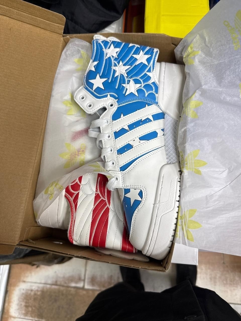 adidas jeremy scott wings 2.0 us flag stars and stripes sneakers,jeremy scott adidas wings 2.0 usa,adidas jeremy scott wings 2 0,кроссовки adidas jeremy scott,кроссовки adidas jeremy scott wings