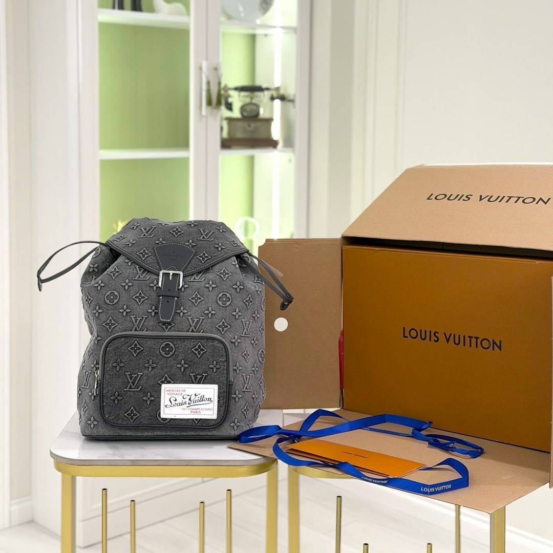 рюкзак louis vuitton,рюкзак женский louis vuitton,сумка - рюкзак louis vuitton denim,louis vuitton рюкзак джинсовый,рюкзак луи виттон