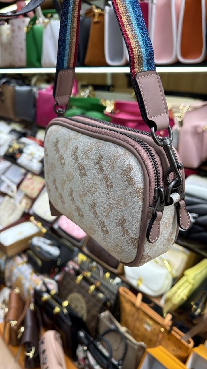 coach сумка,coach handbag,coach сумка женская,coach сумка на плечо,сумка через плечо coach
