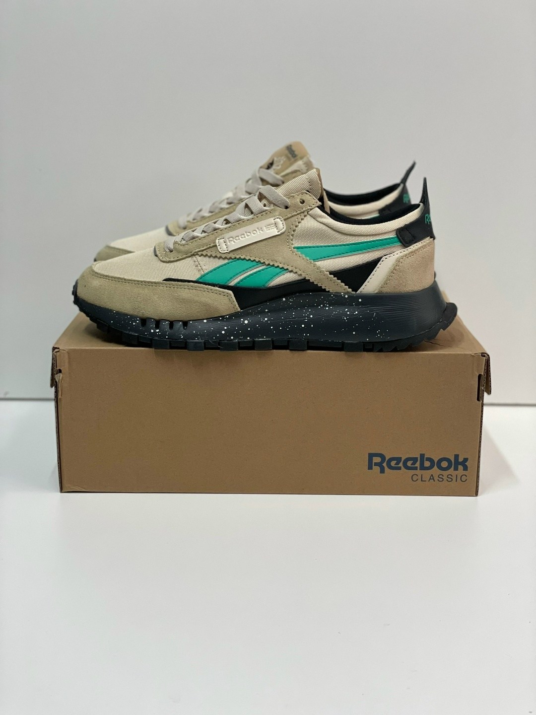 кроссовки reebok classic leather legacy,reebok classic leather legacy,кроссовки reebok,кроссовки reebok classic,мужские кроссовки reebok classic leather legacy