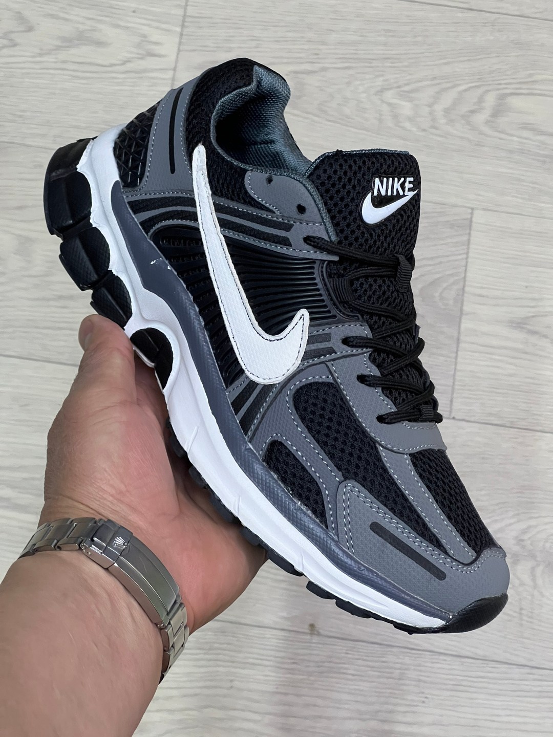 кроссовки nike air zoom vomero 5,кроссовки nike zoom vomero 5,nike кроссовки,мужские кроссовки nike,кроссовки
